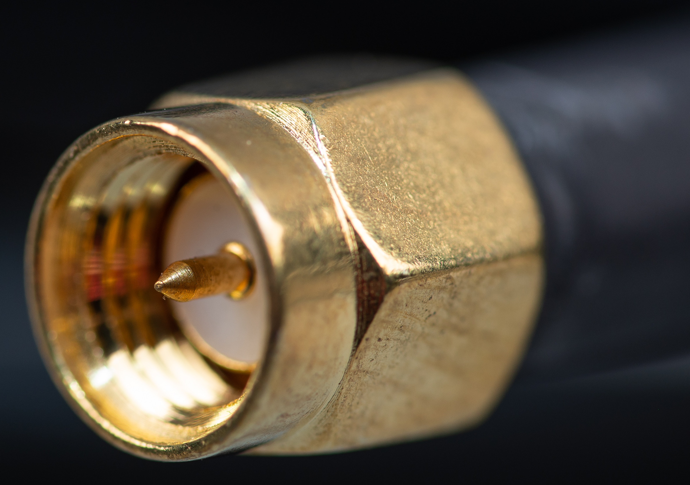 Outdoor LTE-M wall-mount antenna (with 5m cable)